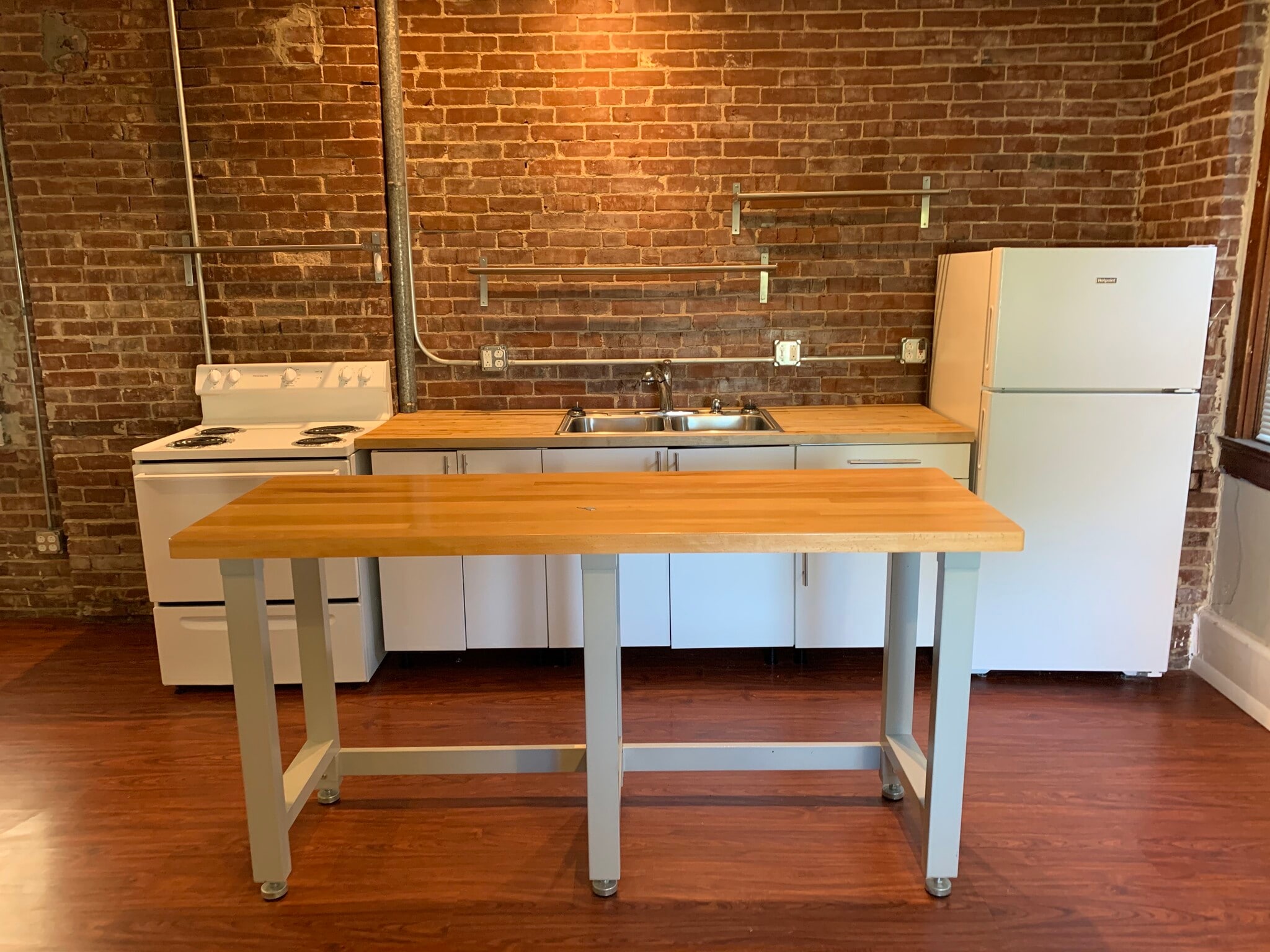 Back Apartment - 1120 N 10th St