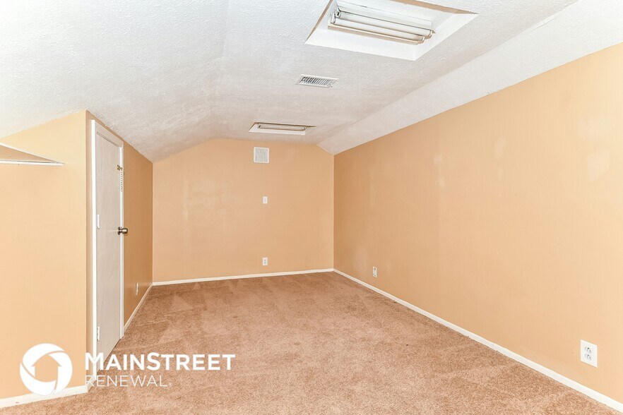 Building Photo - 9311 Towerstone Dr