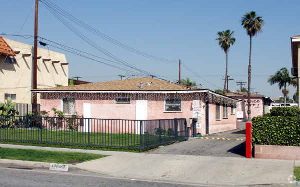 Building Photo - Kalnor Apartments