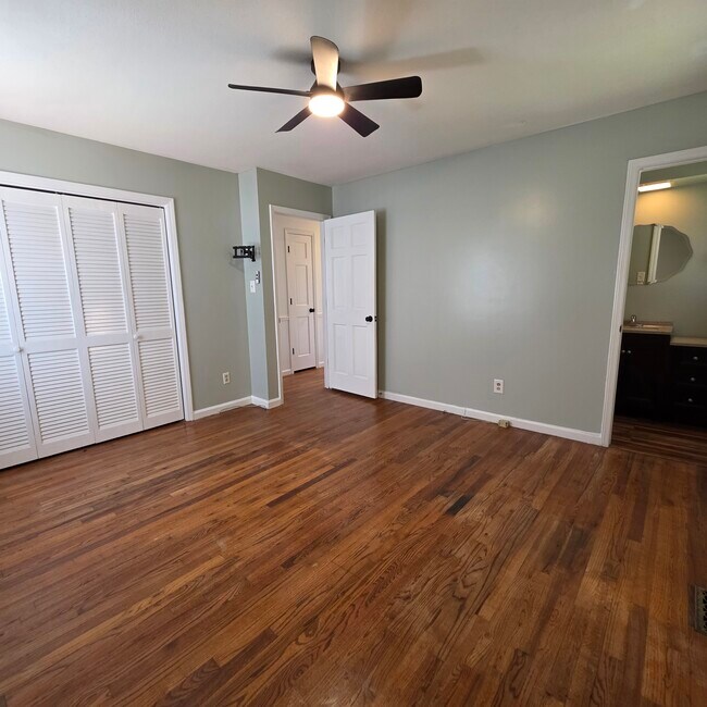 Building Photo - 2625 Partridge Dr