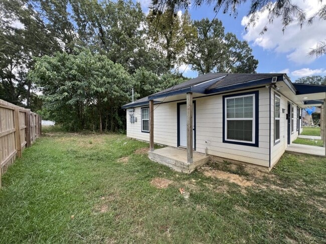 Building Photo - Must See!  New Construction!  1 bedroom, 1...