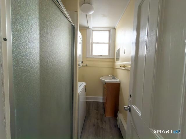 Building Photo - 22 Wilton Ave