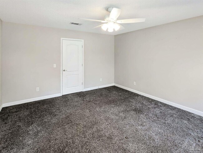 Building Photo - 734 Marlin Spike Dr