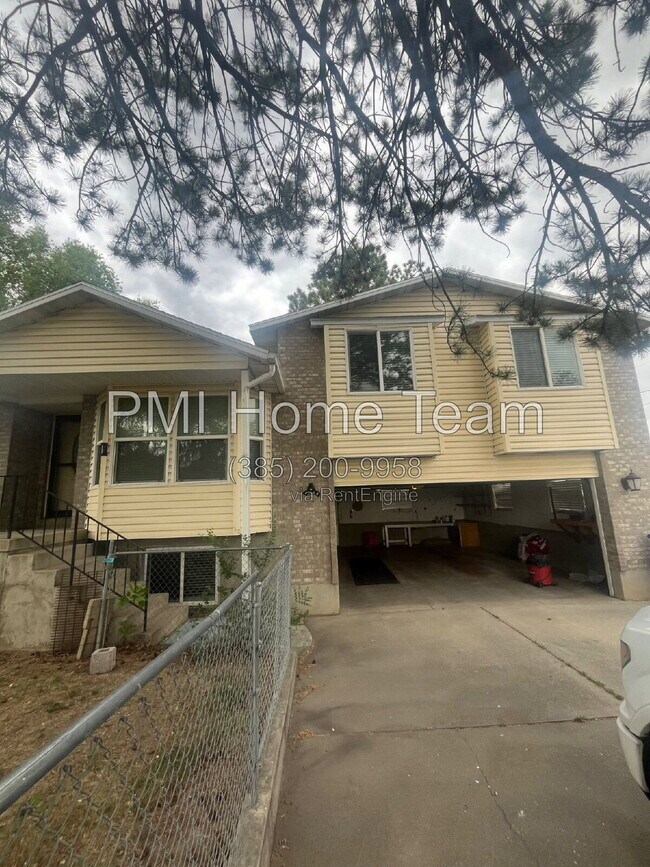 Building Photo - 2942 N 2000 W