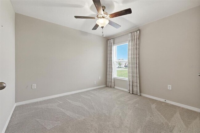 Building Photo - 3903 Silver Strand Trl