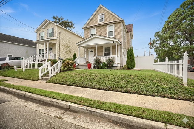 Building Photo - Call Sabrina Thomas Office at 757-767-0767...