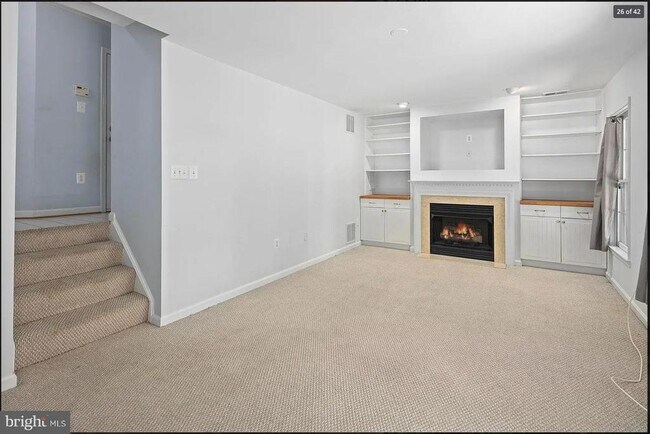 Building Photo - 5394 Chieftain Cir
