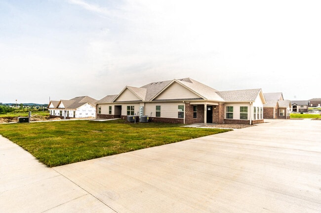 Building Photo - 102 Legacy Dr