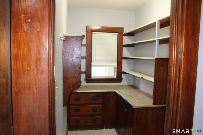 Building Photo - 45 Grandview Terrace