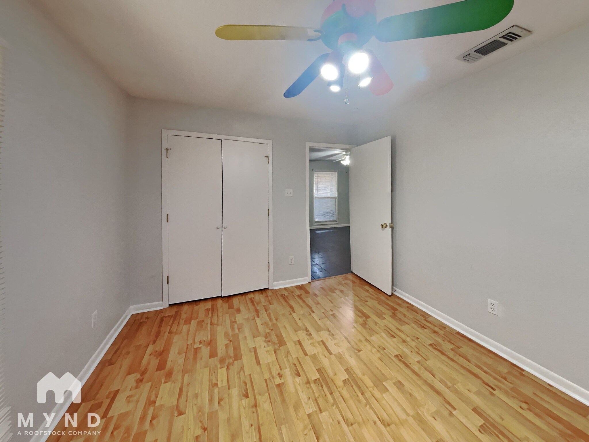 Building Photo - 408 Park Center Blvd