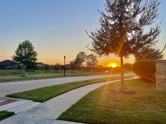 Building Photo - 26314 Stonedale View Dr