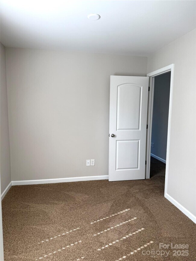 Building Photo - 10577 Bunclody Dr