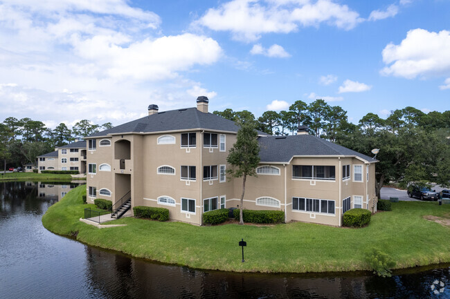 Building Photo - The Palms At Marsh Landing