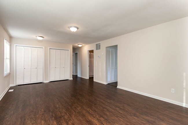 Building Photo - 145 Newcastle St