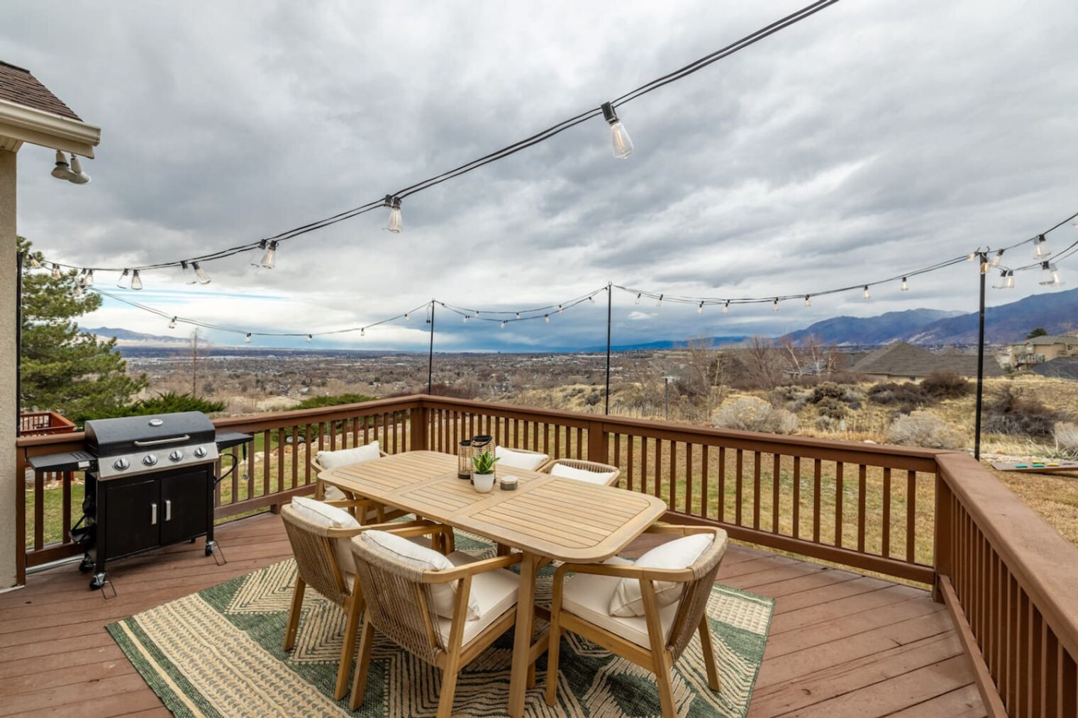 Building Photo - 1267 E Hickenlooper Way