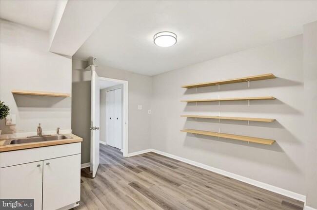 Building Photo - 9518 Miranda Ct