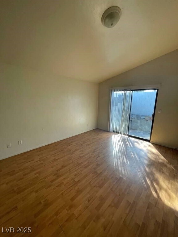 Building Photo - 3948 N Applecrest St