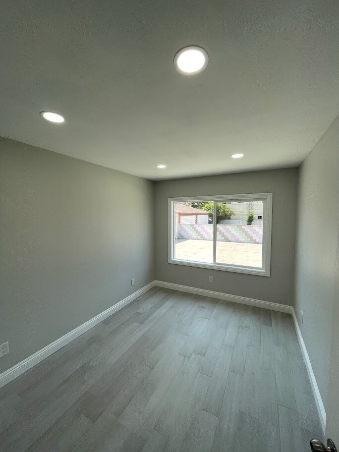 Building Photo - 8960 Virginia Ave