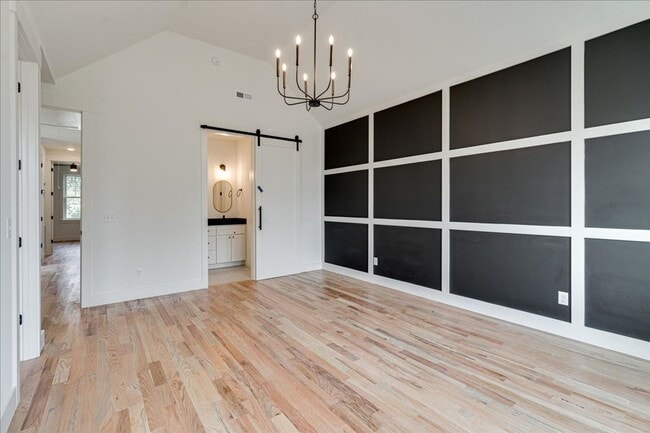 Building Photo - North Shore New Construction!