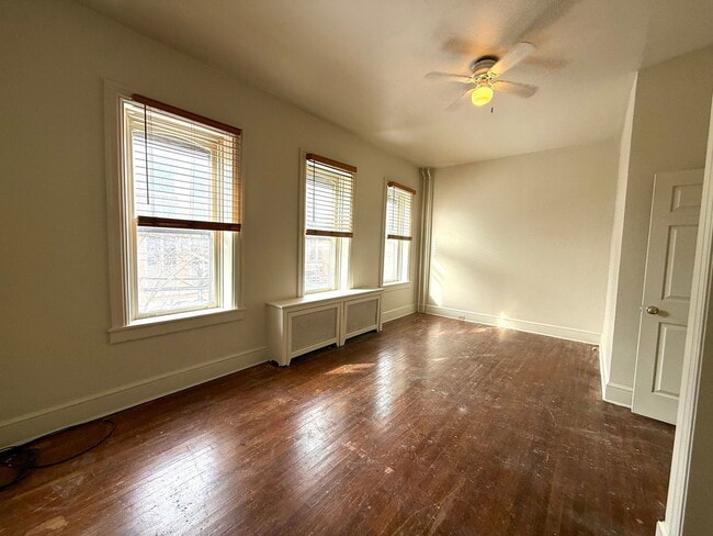 Building Photo - 505 N Lime St