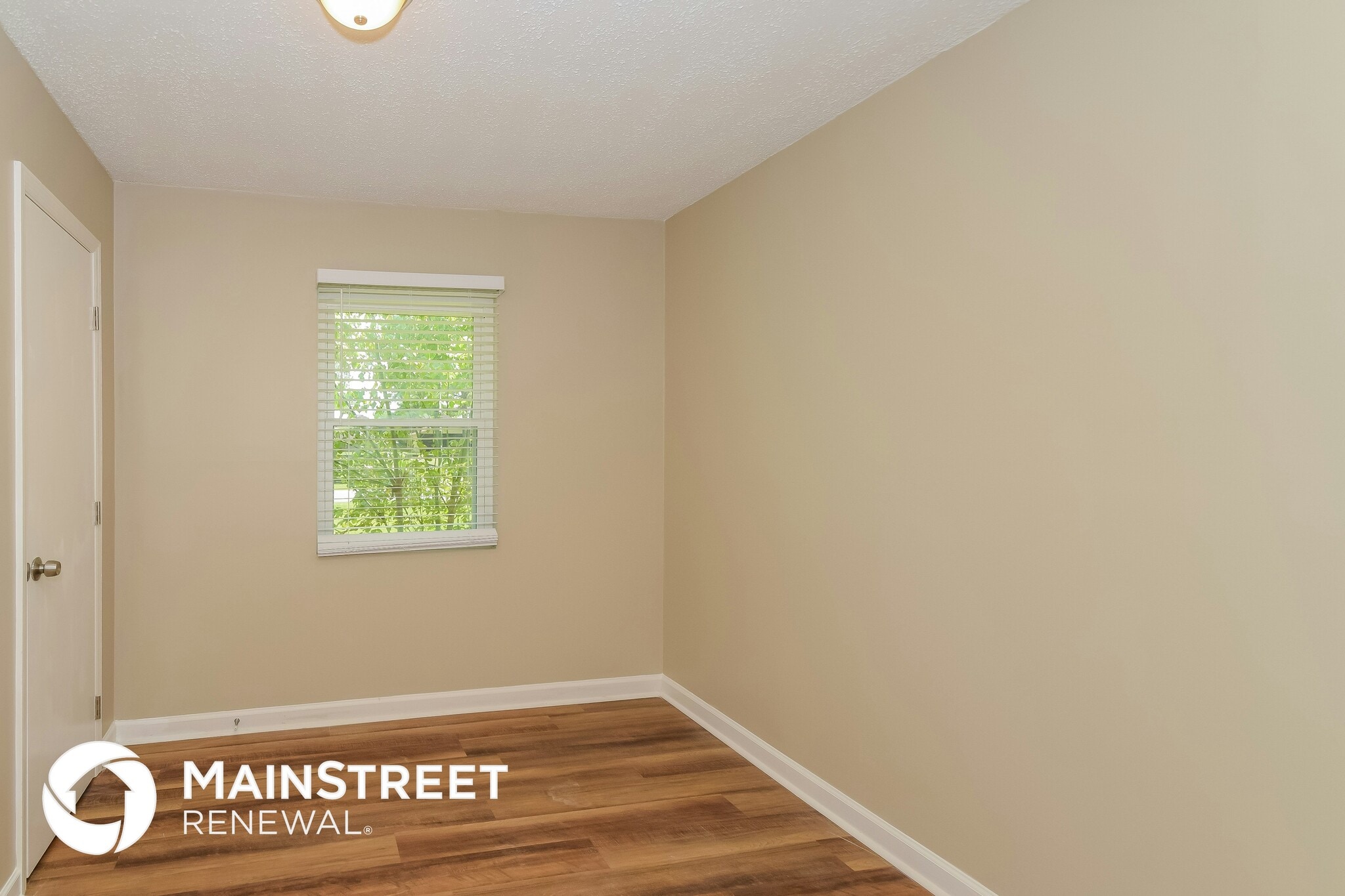 Building Photo - 2058 Palmer Ave