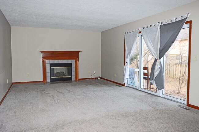 Building Photo - 4862 Roger Allen Ct