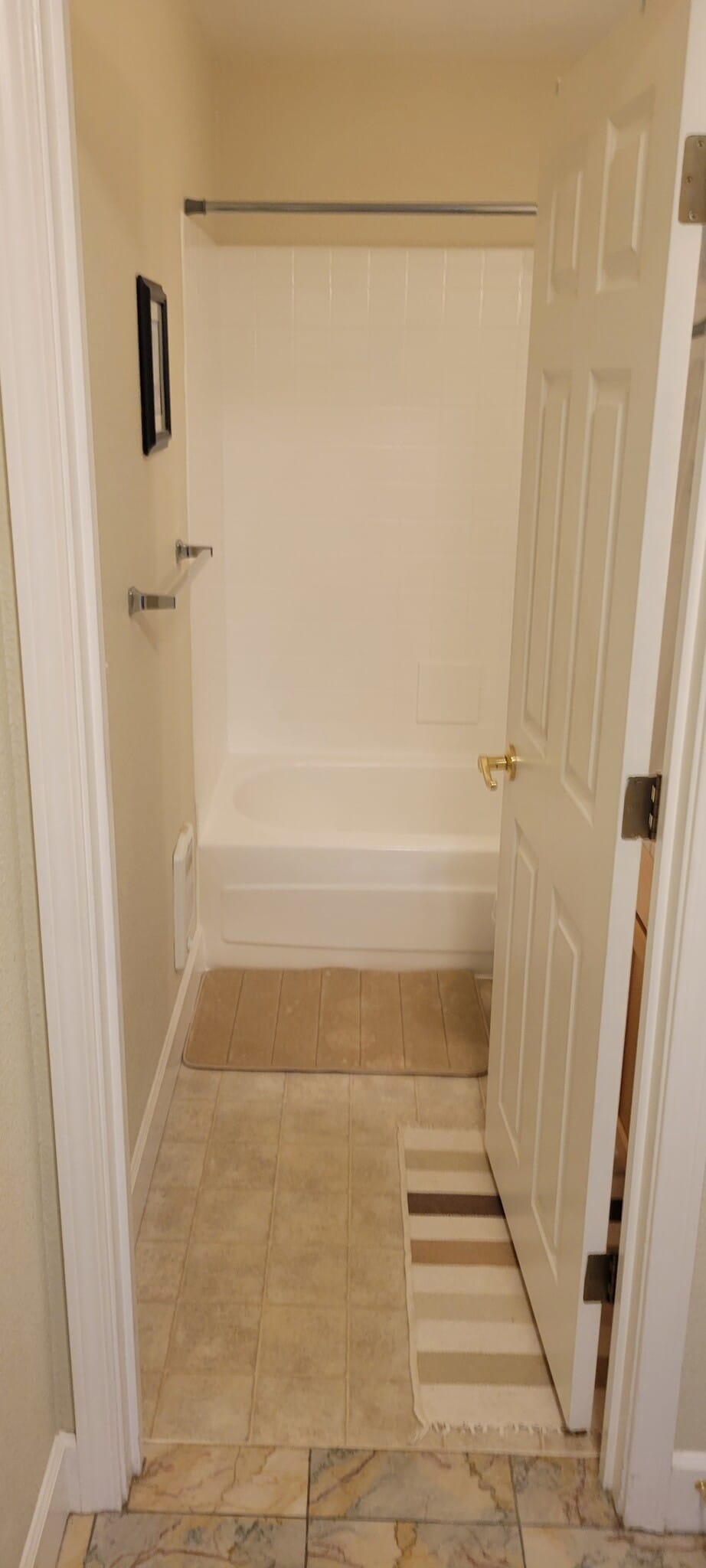 Building Photo - 100 Kerr Pky