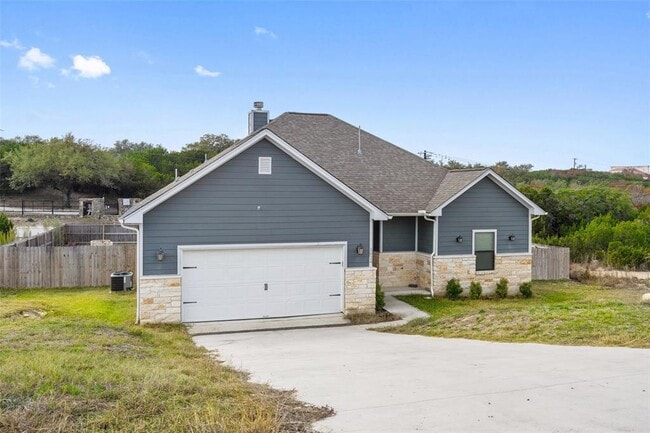 Building Photo - 1024 Daviot Dr