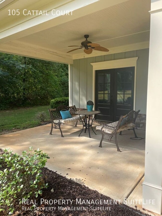 Building Photo - 105 Cattail Ct