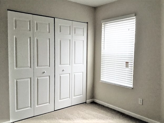 Building Photo - 352 Pinecrest Ct