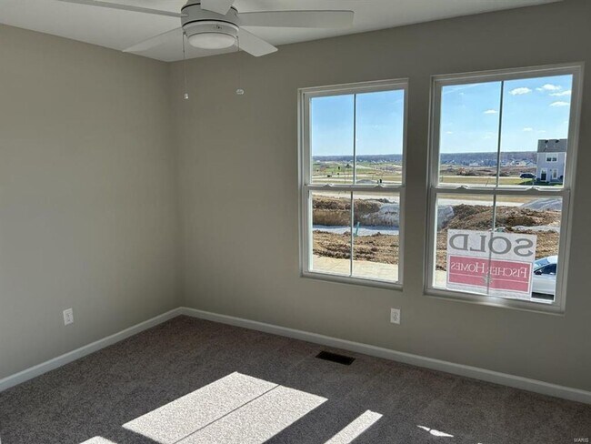 Building Photo - 314 Newbridge Wy