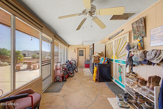 Building Photo - 20537 W Gordon Way