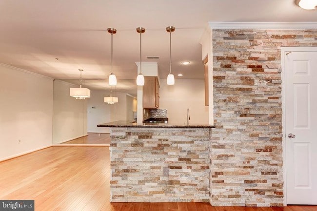 Building Photo - 6101 Wigmore Ln