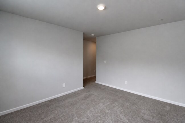Building Photo - 212 Dale Mires Ln