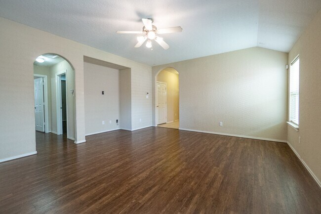 Building Photo - 11219 Overland Trail Dr