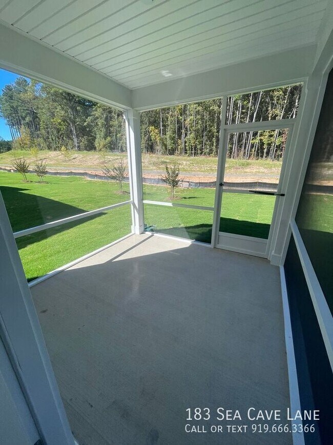 Building Photo - 183 Sea Cave Ln
