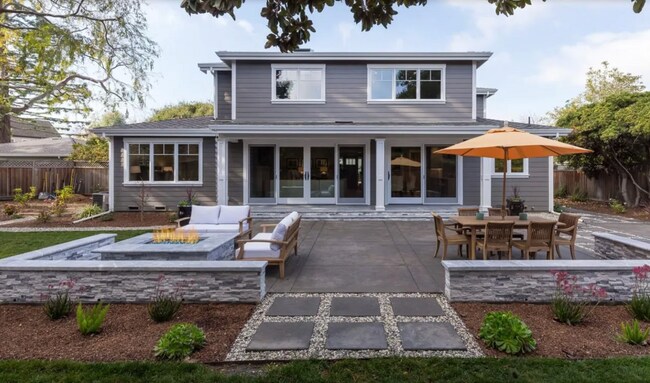 Building Photo - Stunning Designer Home in South Los Altos on a Premier Cul-de-sac.