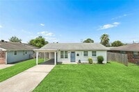 Building Photo - 1536 Redwood Dr