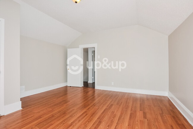 Building Photo - Fantastic 3bd/1ba home! Let yourself in!