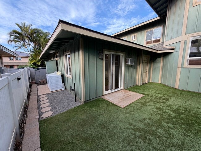 Building Photo - North Kihei