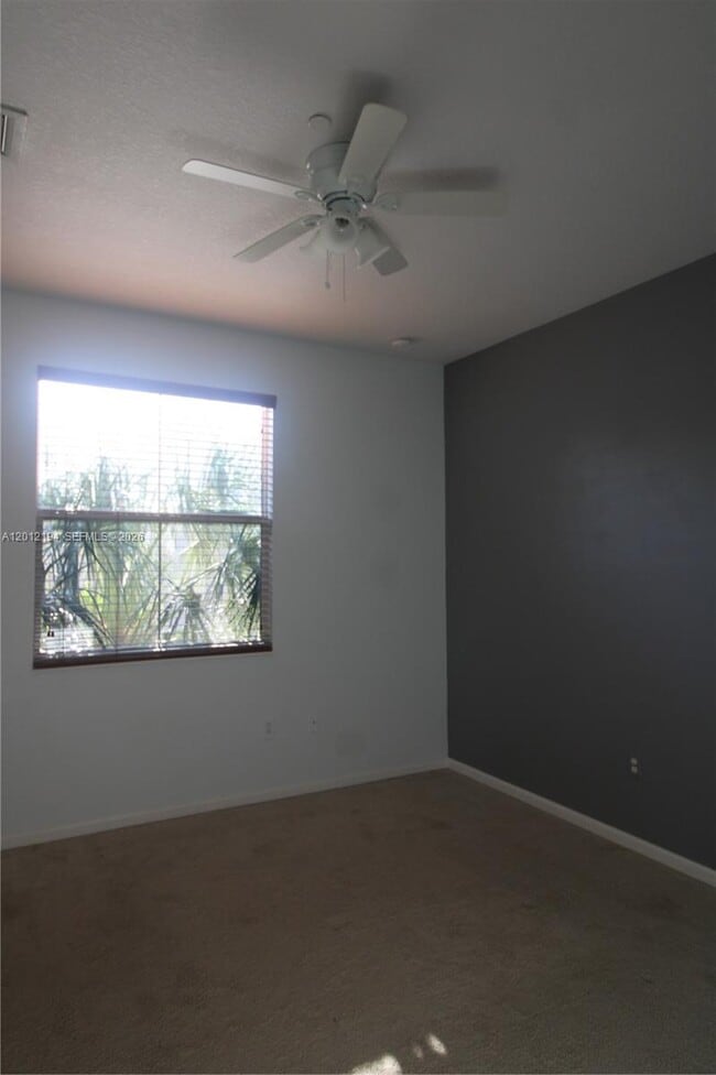 Building Photo - 2977 Solano Ave