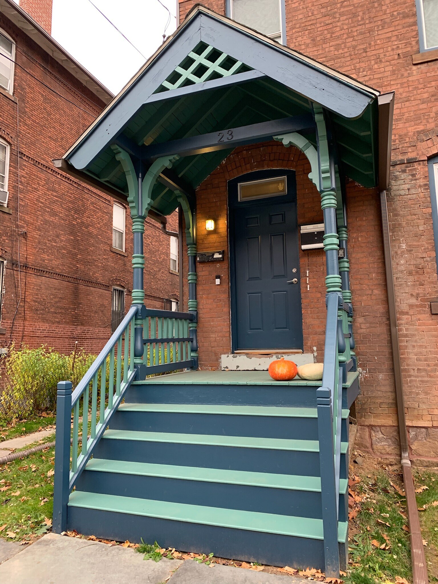 Building Photo - 23 Babcock St