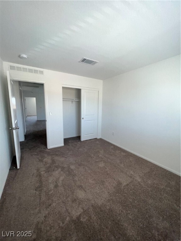 Building Photo - 7010 Sol Brillante St