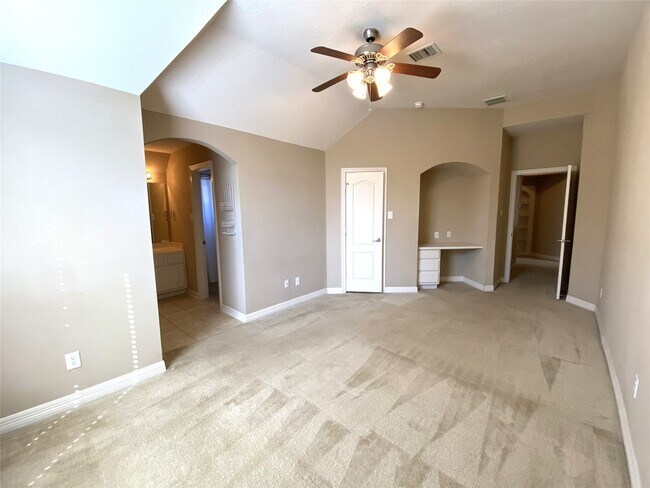 Building Photo - 21419 Delta Spring Ln