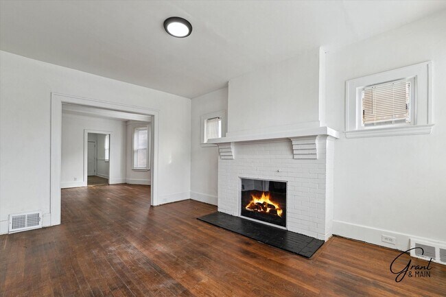 Building Photo - 1162 Virginia Park St