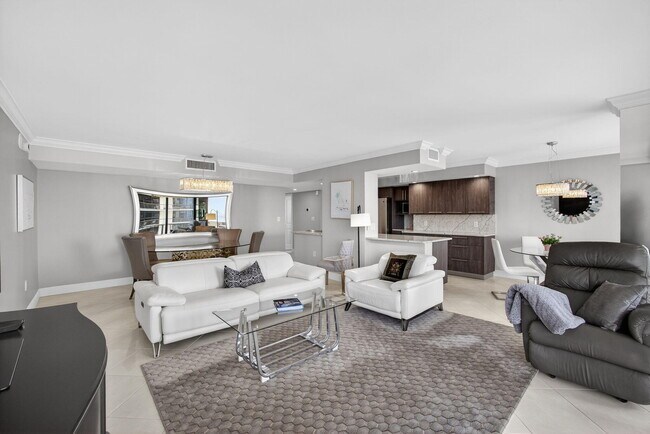 Building Photo - 4200 N Ocean Dr