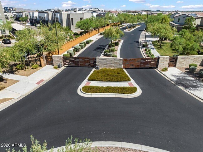 Building Photo - 6630 E Villa Rita Dr