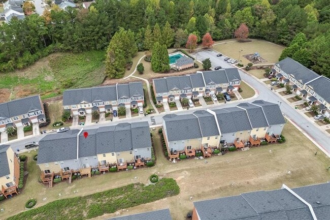 Building Photo - 805 Tulip Poplar Way