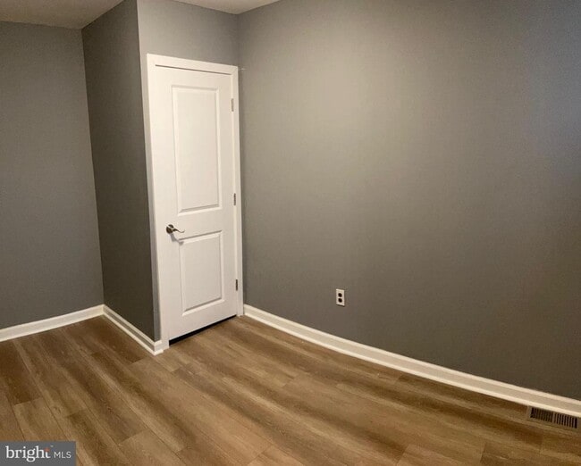 Building Photo - 2625 Manton St