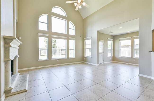 Building Photo - 25306 Overbrook Terrace Ln